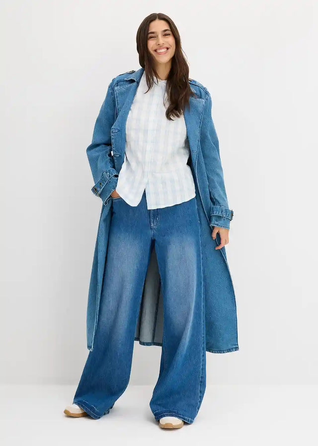 26004585