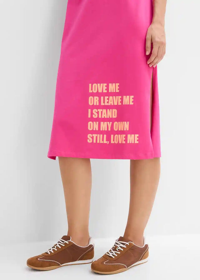 26090820