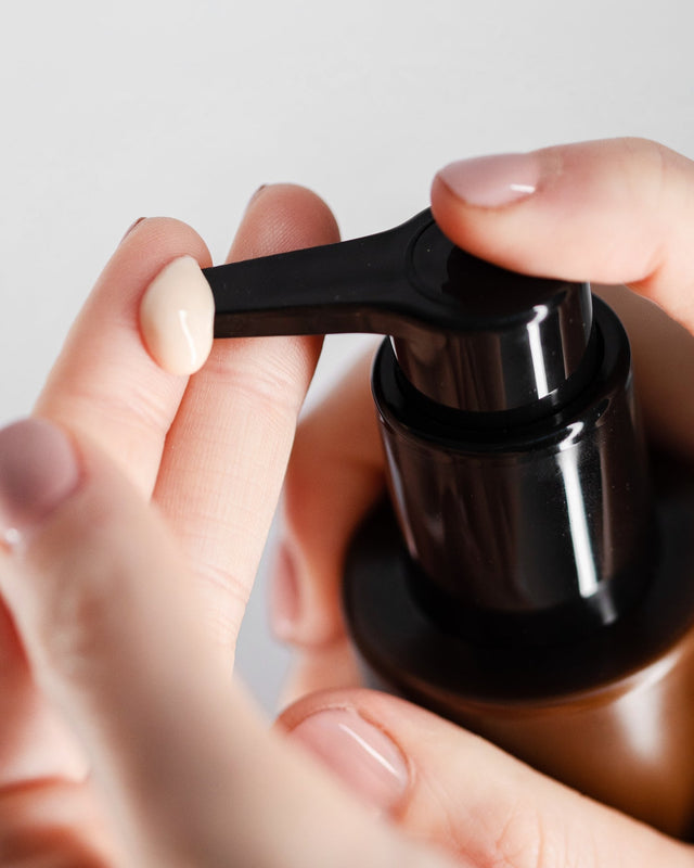 Vitamina C+ poživljajoča krema za telo