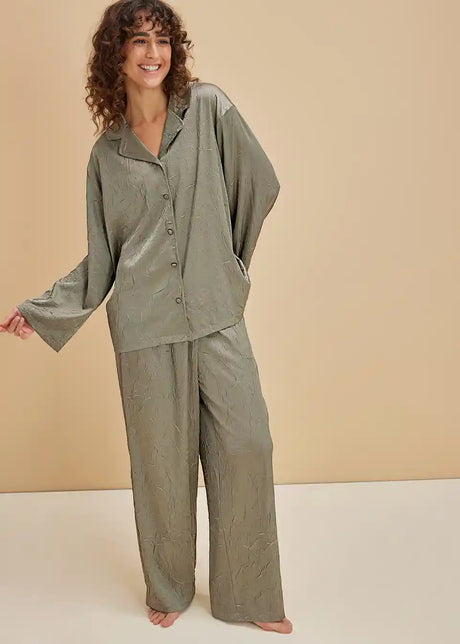 24161172