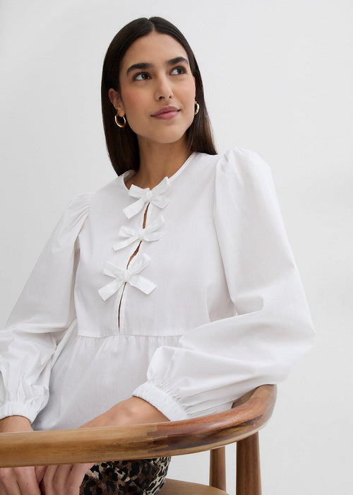 Bluza z detajlom pentlje