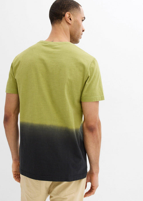 T-Shirt v ozkem kroju