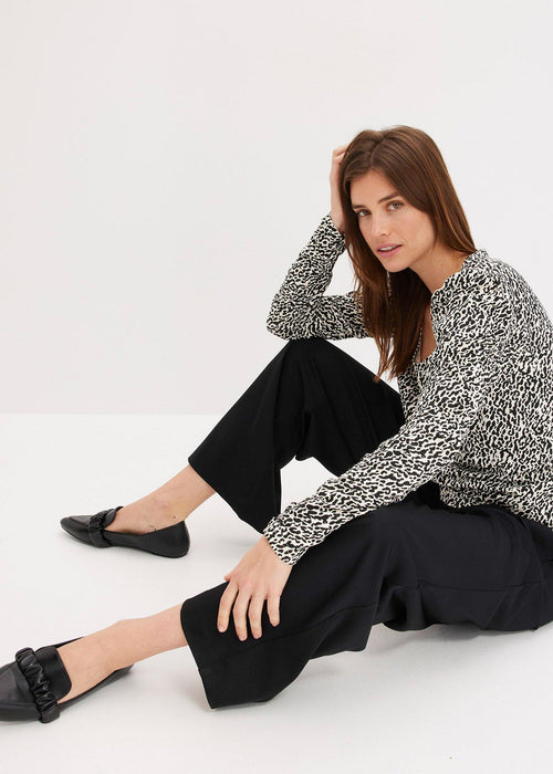 Bluza iz trikoja z naborki