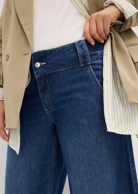 25024123