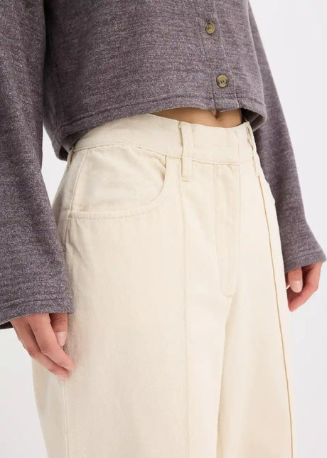 25098384