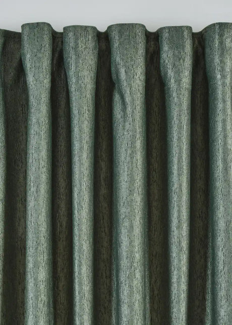 25116682