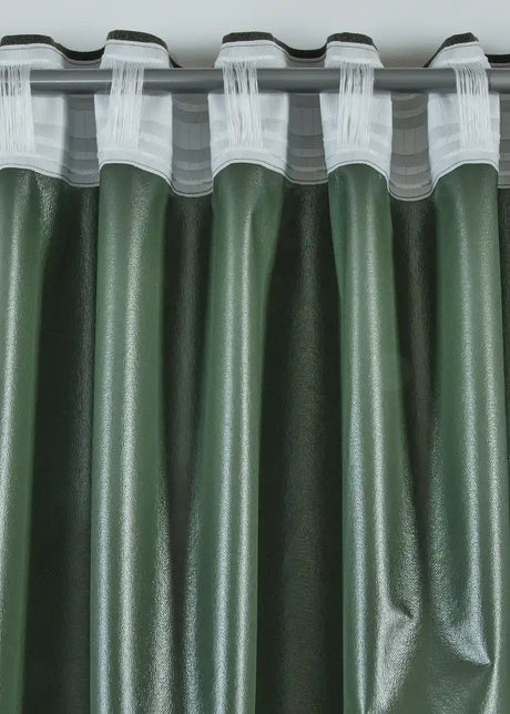 25116871