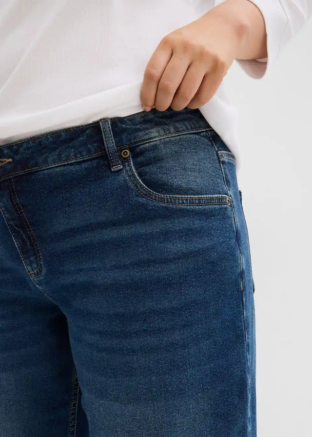 25160888