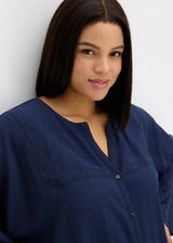 26001899