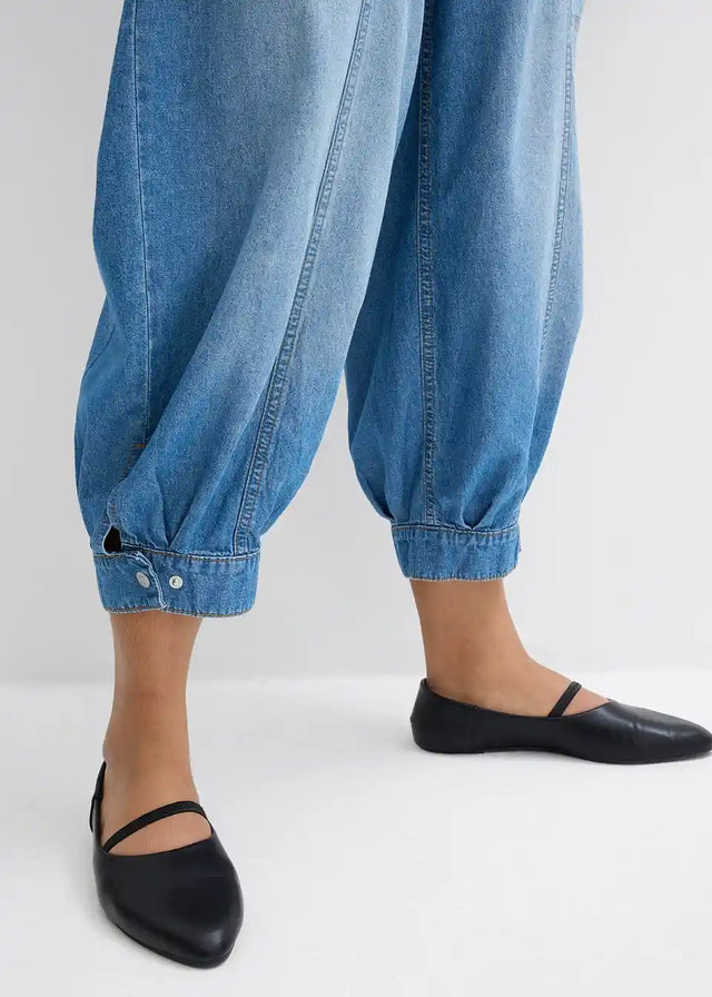 26002516