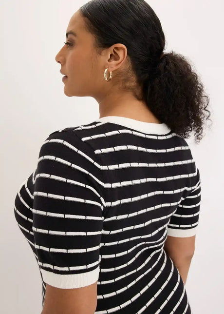 26030262