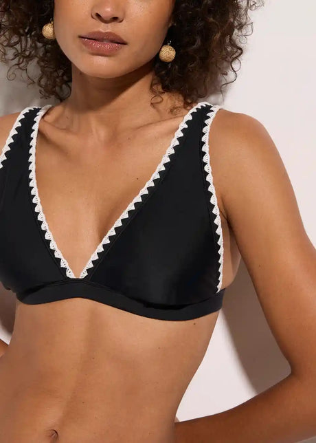 26050201