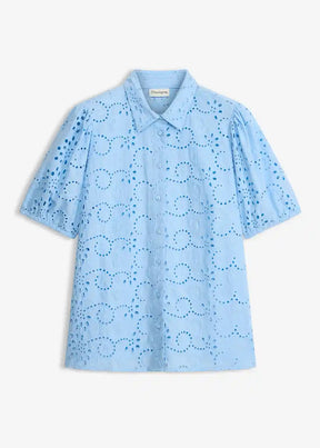 26075028