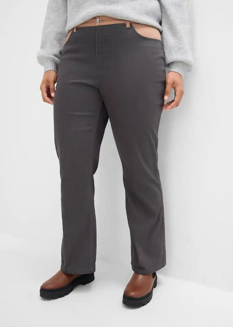 26082287