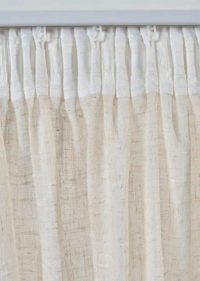 26083001